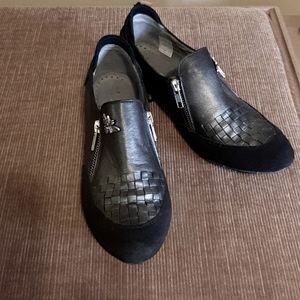 Polish shoes grey leather and black suede size 38